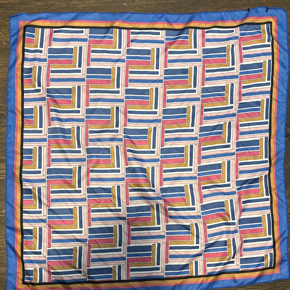 Zara 2 Multicolor Floral and Geometric Scarf - Picture 8 of 8